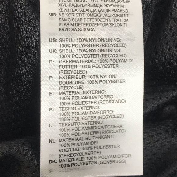 NWT Adidas Women’s Adicolor 3D Trefoil Short Size Medium - Picture 8 of 11